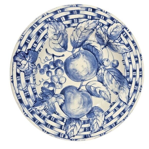 Pier 1 Imports Blue & White Fruit Basket Weave Rim Salad Pasta Bowls - Set of 3 - Picture 11 of 16